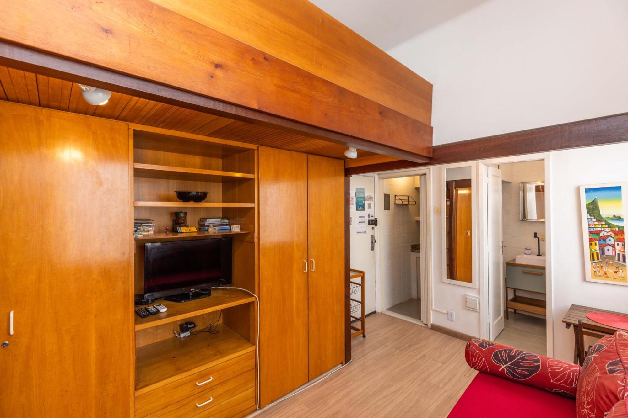 Apartamento 306 *
